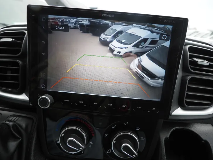 Fahrzeugbild Laika KOSMO L 412 DS, Automatik, Navi/Kam. uvm. #20