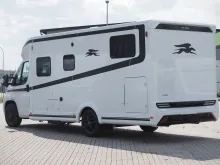 Fahrzeugbild Laika KOSMO L 409, Hubbett, Multimedia, uvm. #4