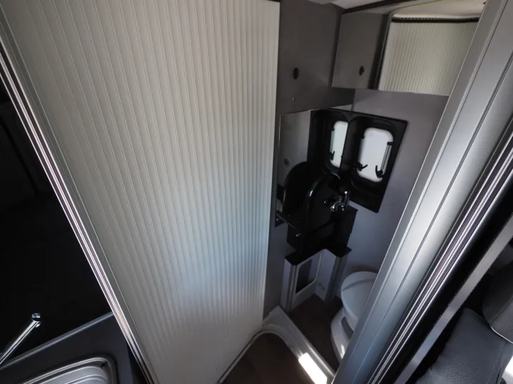 Fahrzeugbild Pössl Summit Shine 540 R, Doppelbank, Tageszul. ! #16