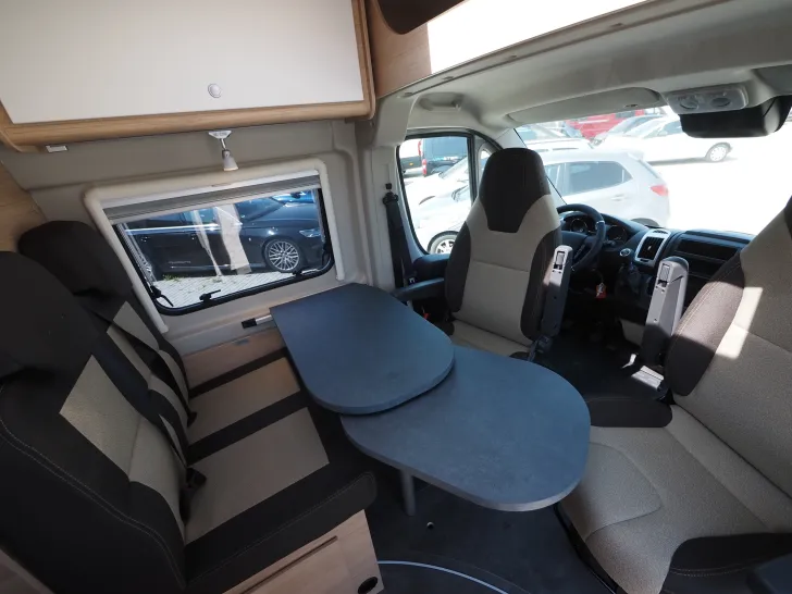 Fahrzeugbild Roadcar R 640, 2. Batterie, Abverkaufsaktion! Tageszul. #12