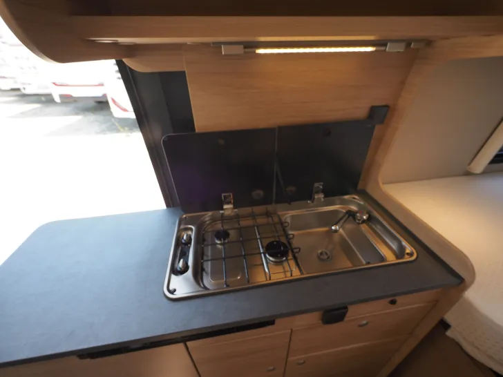 Fahrzeugbild Roadcar R 640, 2. Batterie, Abverkaufsaktion! Tageszul. #13