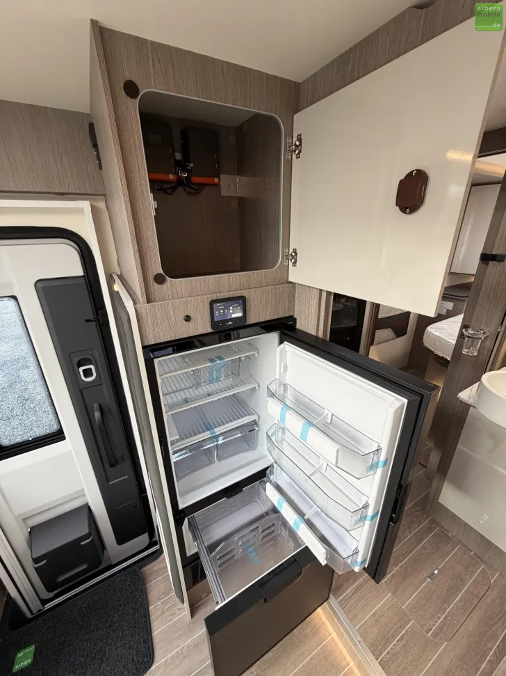 Fahrzeugbild Roller Team Zefiro Power Edition 266 P 400W Solar 2xLithium #14