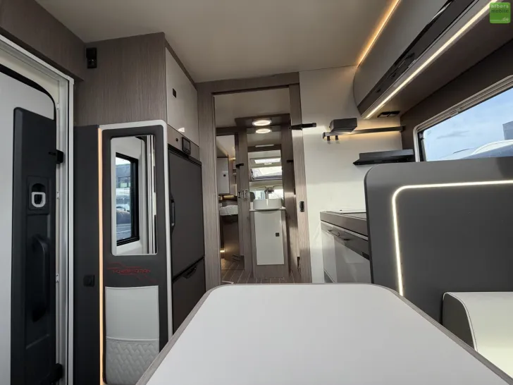 Fahrzeugbild Roller Team Zefiro Power Edition 266 P 400W Solar 2xLithium #15