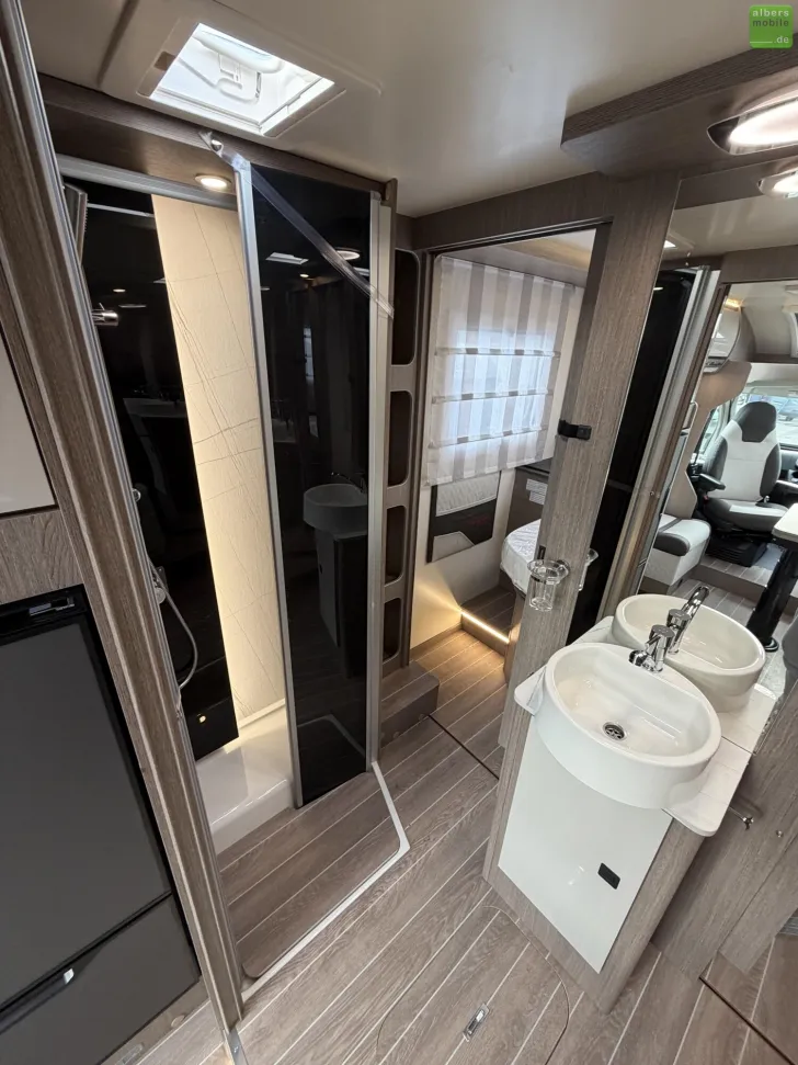 Fahrzeugbild Roller Team Zefiro Power Edition 266 P 400W Solar 2xLithium #16