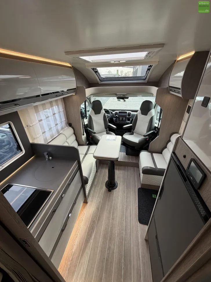 Fahrzeugbild Roller Team Zefiro Power Edition 266 P 400W Solar 2xLithium #23