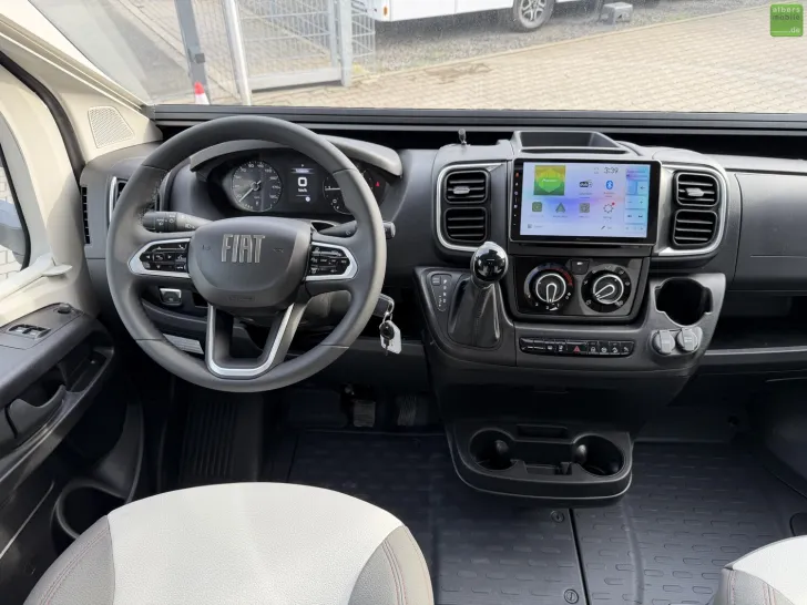 Fahrzeugbild Roller Team Zefiro Power Edition 266 P 400W Solar 2xLithium #27