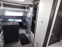 Fahrzeugbild Hobby Prestige 560 FC ALDE-Heizung, Backofen, 2T-Achse #22