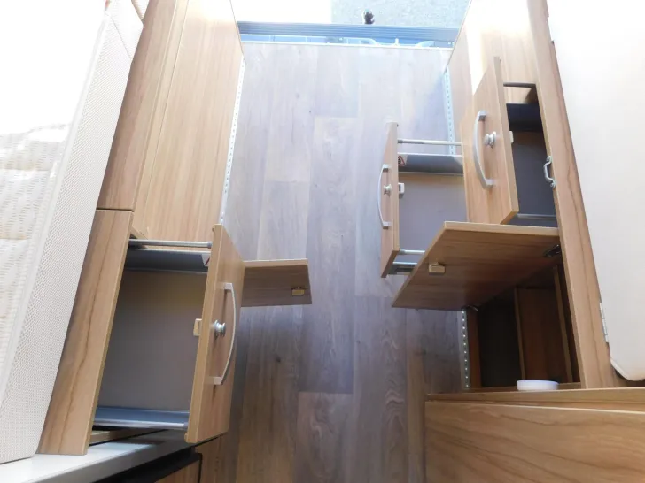 Fahrzeugbild Hymer Grand Canyon Fiat AHK, Navi+RFK, uvm. #21