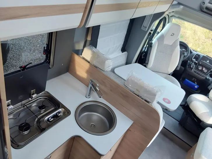 Fahrzeugbild Dethleffs Just Camp Active T 6812 EB 4 Schlafpl. 2x Isofix #8