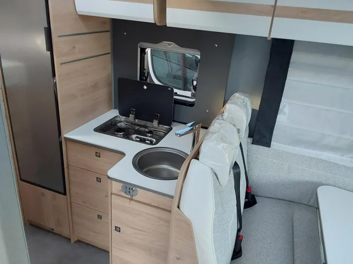 Fahrzeugbild Dethleffs Just Camp Active T 6812 EB 4 Schlafpl. 2x Isofix #10