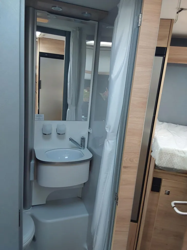 Fahrzeugbild Dethleffs Just Camp Active T 6812 EB 4 Schlafpl. 2x Isofix #13