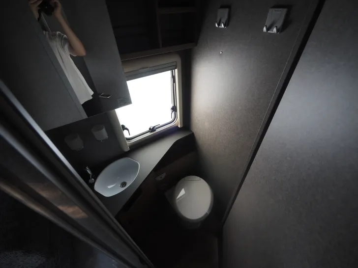 Fahrzeugbild Dethleffs Trend I 7057 EBL GT, 180 Auto., SAT/TV, uvm. ! #12