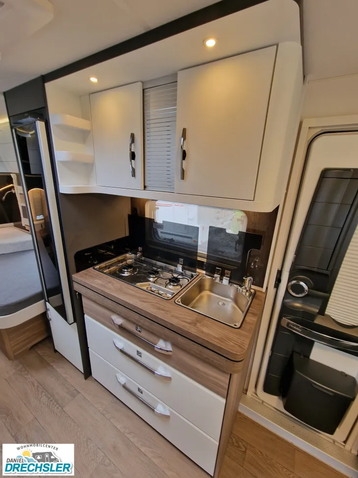 Fahrzeugbild Hobby Excellent Edition 495 UL #8