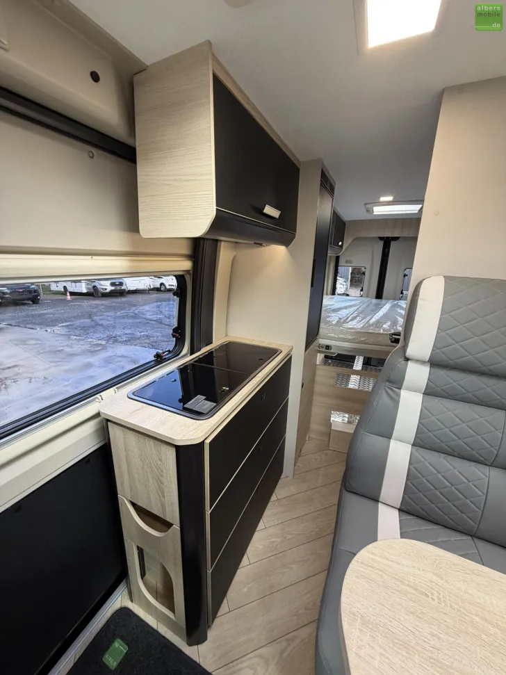 Fahrzeugbild Challenger Van Sport Edition V210 Hubbett Automatik 2026 #13