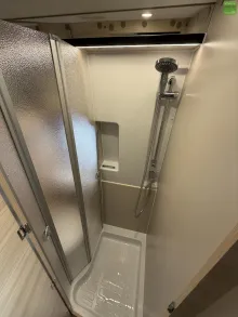 Fahrzeugbild Challenger Van Sport Edition V210 Hubbett Automatik 2026 #18