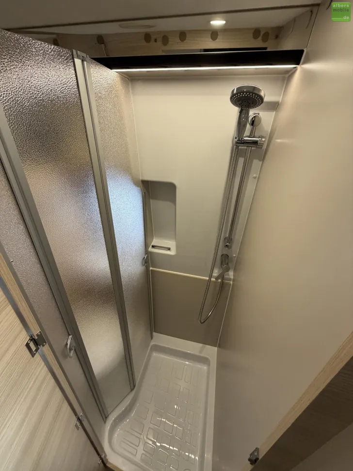 Fahrzeugbild Challenger Van Sport Edition V210 Hubbett Automatik 2026 #18