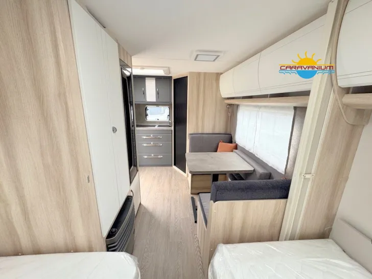 Fahrzeugbild Hobby De Luxe 460 SL #24