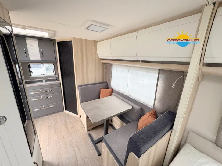 Fahrzeugbild Hobby De Luxe 460 SL #26