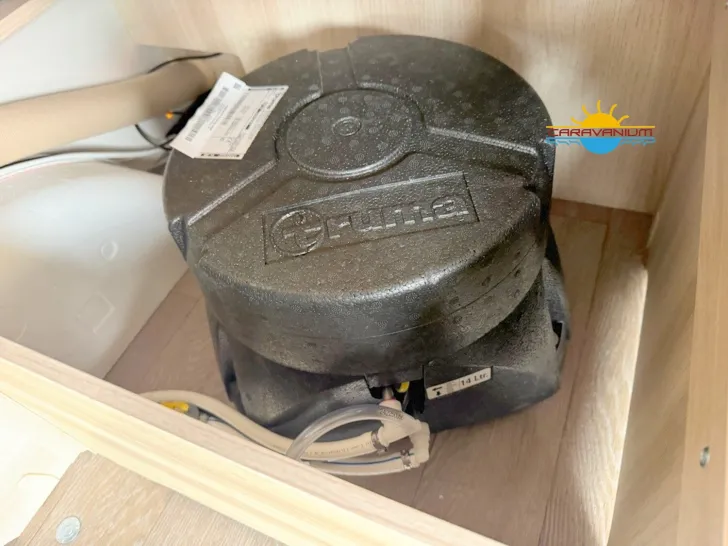 Fahrzeugbild Hobby De Luxe 460 SL #33