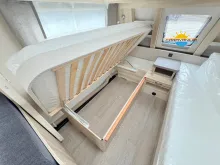 Fahrzeugbild Hobby De Luxe 460 SL #42