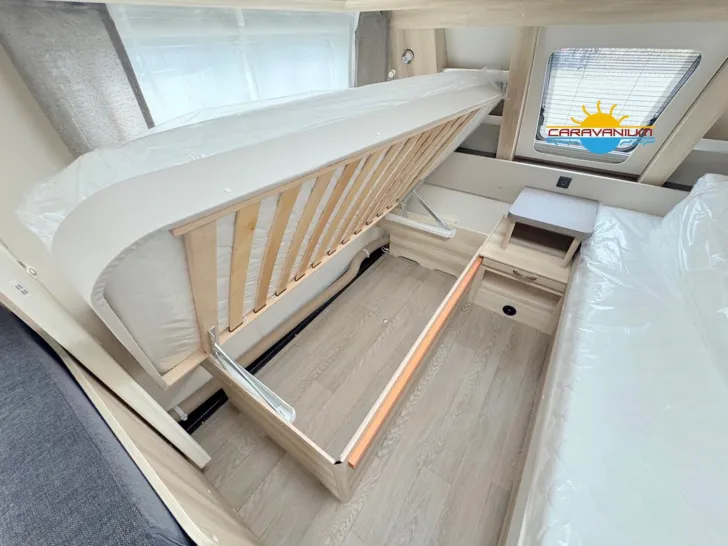 Fahrzeugbild Hobby De Luxe 460 SL #42