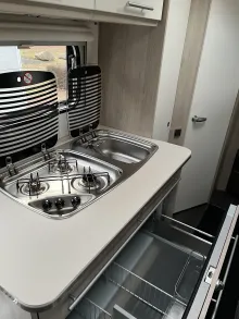 Fahrzeugbild Caravelair Alba Family 496 #7