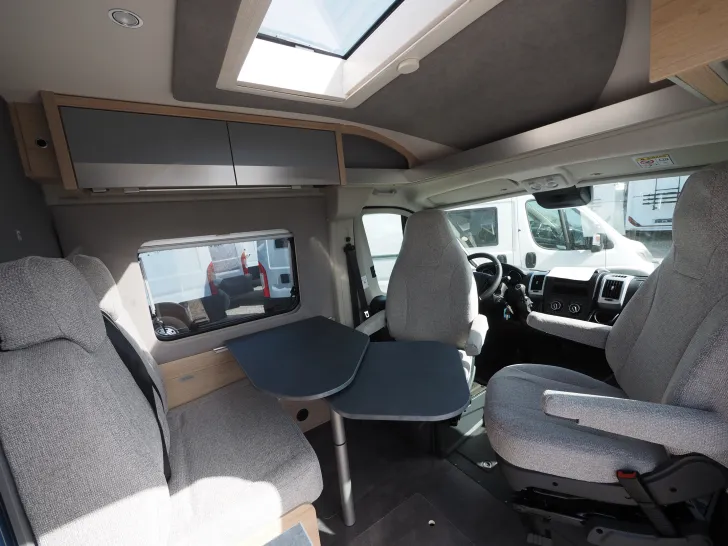 Fahrzeugbild Pössl TRENTA 600 R Heavy, Markise, Radträger, uvm. #5