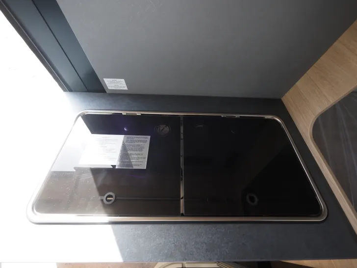 Fahrzeugbild Pössl TRENTA 600 R Heavy, Markise, Radträger, uvm. #12