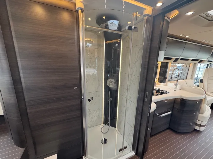 Fahrzeugbild Concorde Liner 990 GI MEGAVOLL*Busklappe*DriversAssi #12