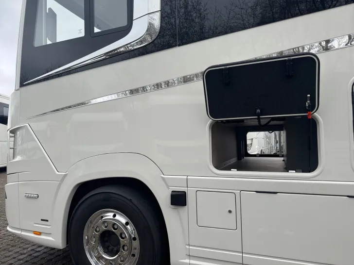 Fahrzeugbild Concorde Liner 990 GI MB Actros*BAR/CL*Hubbett #19