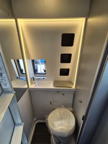 Fahrzeugbild Weinsberg CaraBus 630 MEG EDITION [FIRE] *Motorradhalter* #29