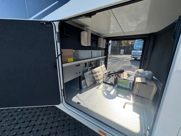 Fahrzeugbild Concorde Charisma 910 MI Graphite Edition *LIMITED EDITION*GSRI #24