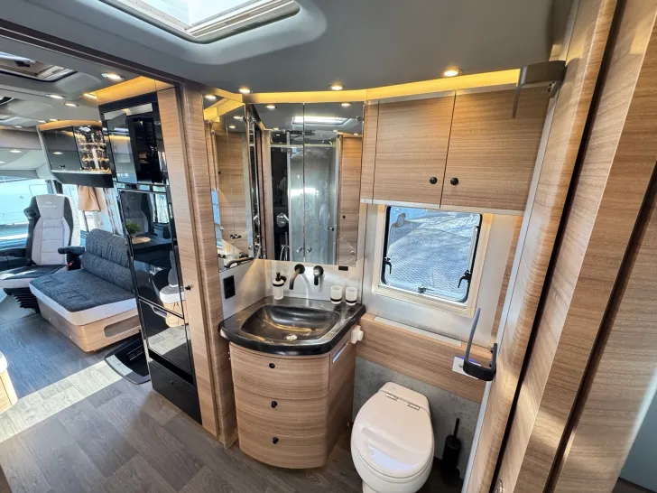 Fahrzeugbild Concorde Charisma 910 MI Graphite Edition *LIMITED EDITION*GSRI #16