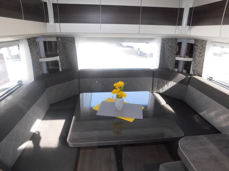 Fahrzeugbild Hobby Prestige 620 CL Fußbodenheizung, City-Anschluss #7