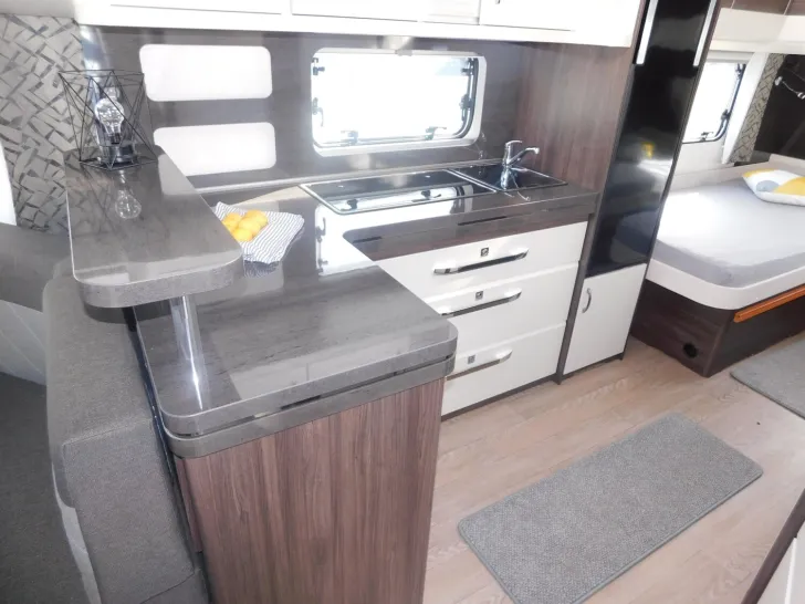 Fahrzeugbild Hobby Prestige 620 CL Fußbodenheizung, City-Anschluss #10