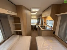 Fahrzeugbild LMC Sassino 460 E Einzelbetten 1360 kg #19