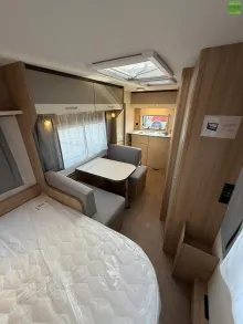 Fahrzeugbild LMC Sassino 450 D 1500kg XXL-Bett 157x200cm #18