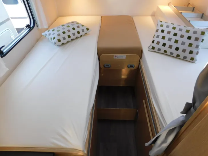 Fahrzeugbild Sunlight Adventure V 66 Safety-Paket + ACC + Digitalpaket #18