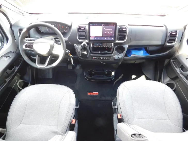 Fahrzeugbild Sunlight Cliff X 600 Verfügbar ab November 2026 #7