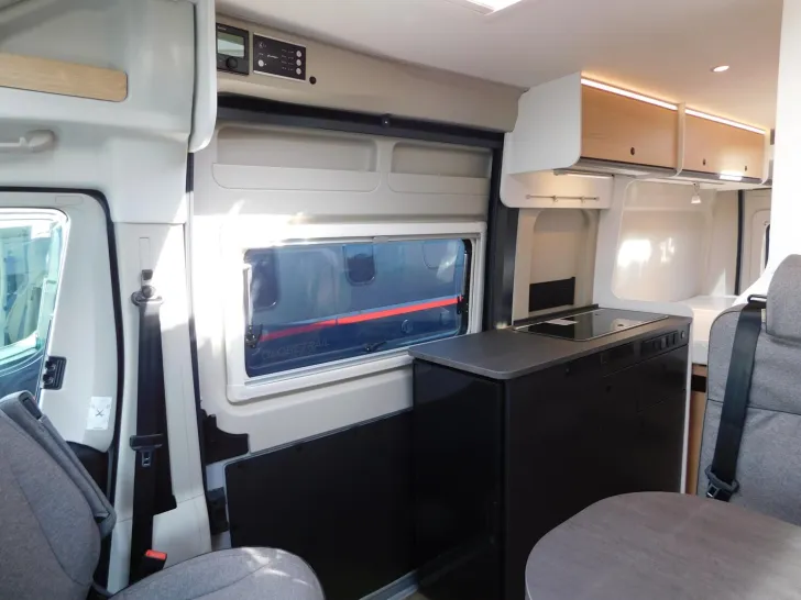 Fahrzeugbild Sunlight Cliff X 600 Verfügbar ab November 2026 #10