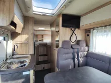 Fahrzeugbild Hymer Exsis-t 588 Anhängerkupplung #23