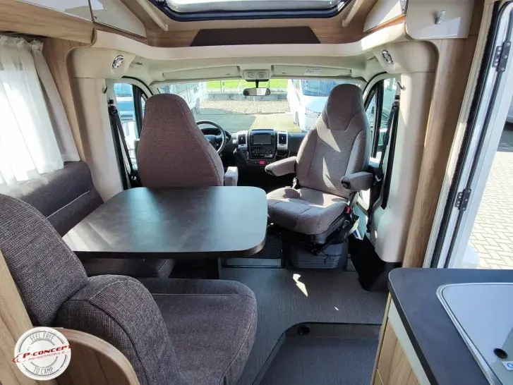 Fahrzeugbild Hymer Exsis-t 588 Anhängerkupplung #25