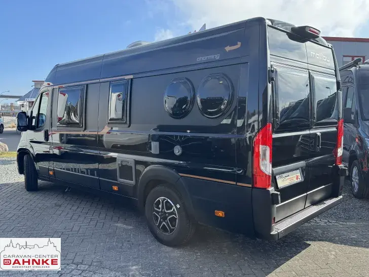 Fahrzeugbild Malibu Van First Class - Two Rooms 640 LE RB charming GT skyview Dieselheizung, Full LED #5