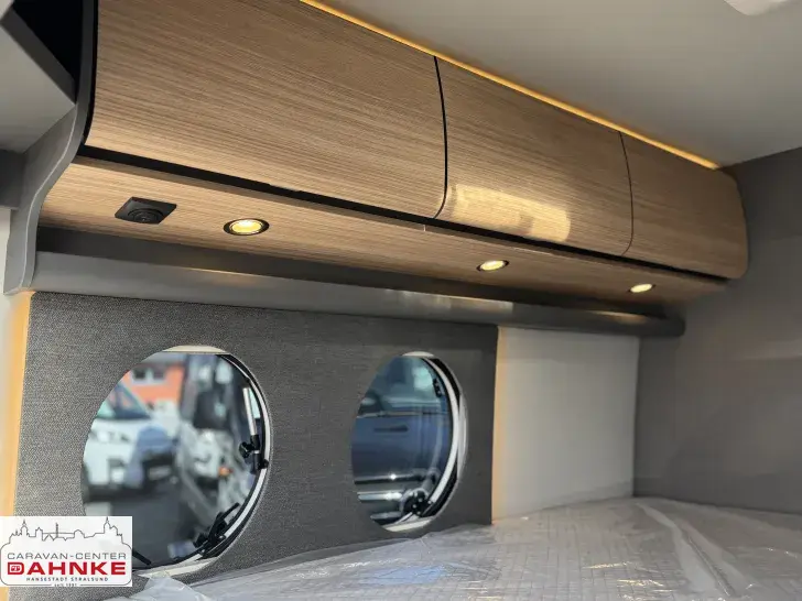 Fahrzeugbild Malibu Van First Class - Two Rooms 640 LE RB charming GT skyview Dieselheizung, Full LED #14