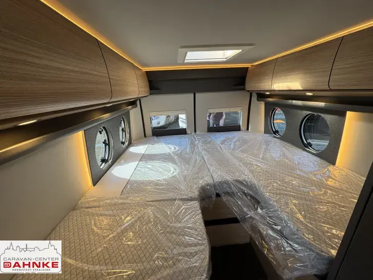 Fahrzeugbild Malibu Van First Class - Two Rooms 640 LE RB charming GT skyview Dieselheizung, Full LED #9