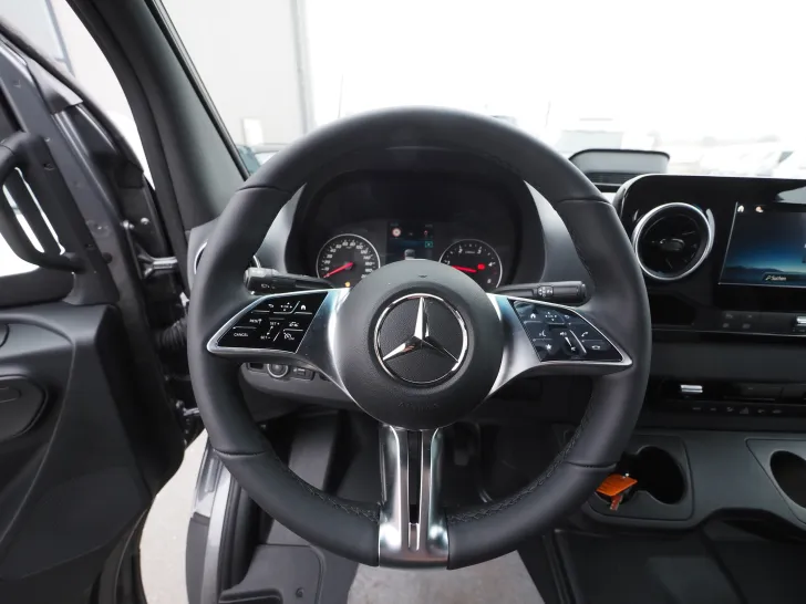 Fahrzeugbild Clever Aventuro 600, 4x4 Mercedes Sprinter, Delta uvm. #7