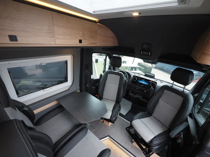 Fahrzeugbild Clever Aventuro 600, 4x4 Mercedes Sprinter, Delta uvm. #9