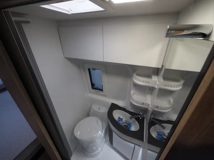 Fahrzeugbild Clever Celebration, Sonderpreis-Aktion, Tageszulassung #24