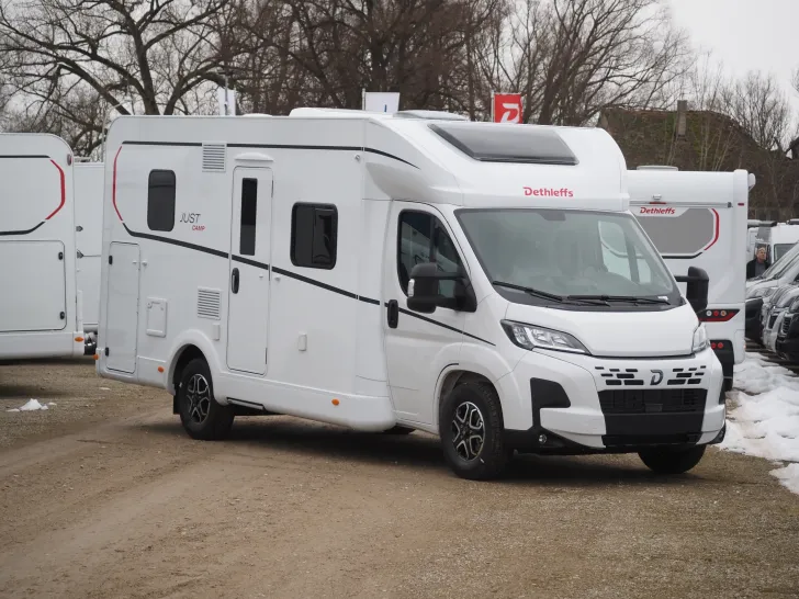 Fahrzeugbild Dethleffs Just Camp T 6762, Auto., Rahmenfen. #3