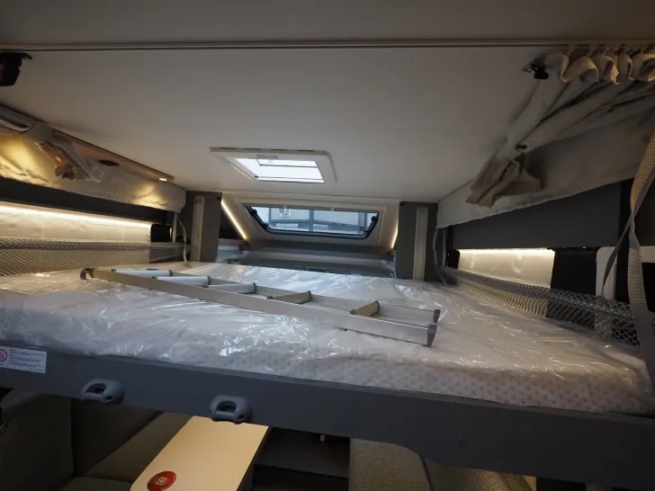 Fahrzeugbild Dethleffs Just Camp T 6762, Auto., Rahmenfen. #15